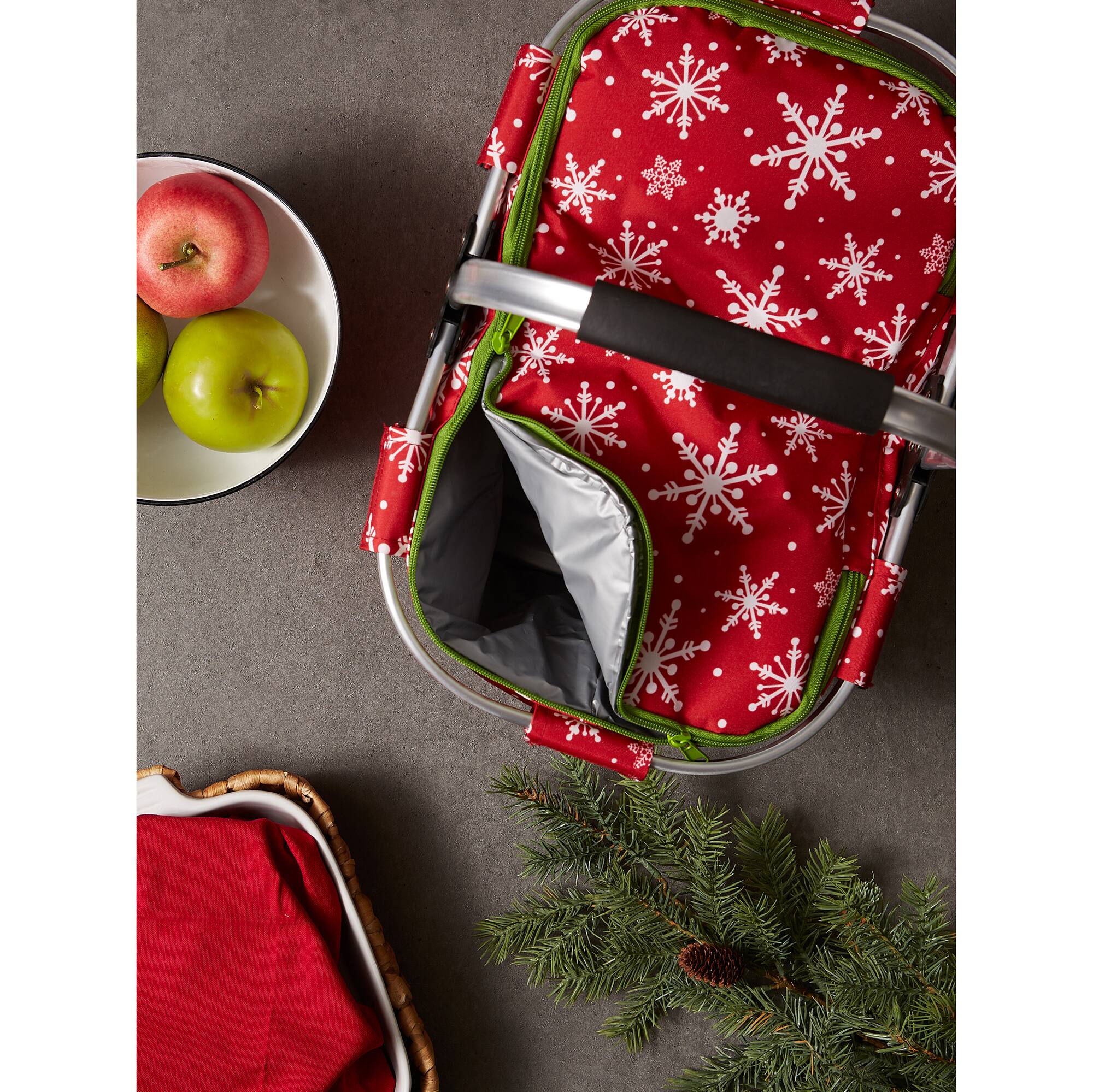 DII® Snowflake Market Tote